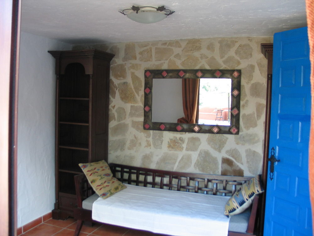 Hotel Ddg Retreat Casares Exterior foto